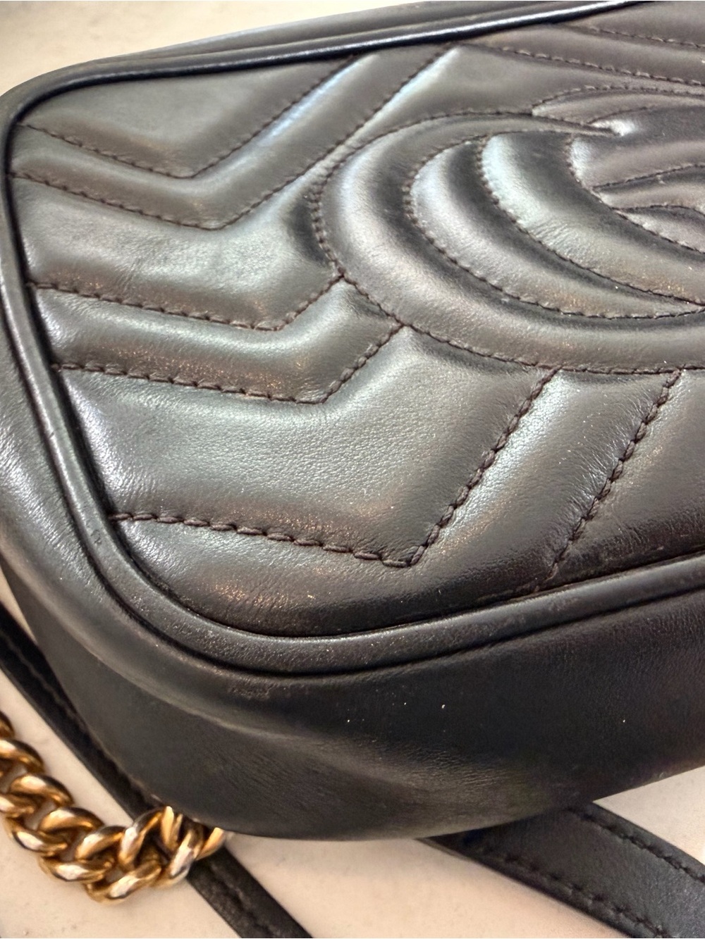 Gucci Black Quilted Leather Shoulder Bag with Gold Chain